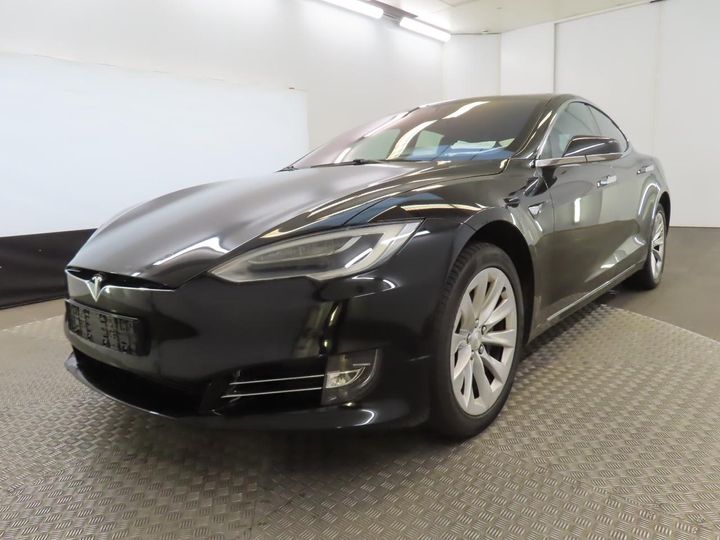 Tesla Model s (2018)