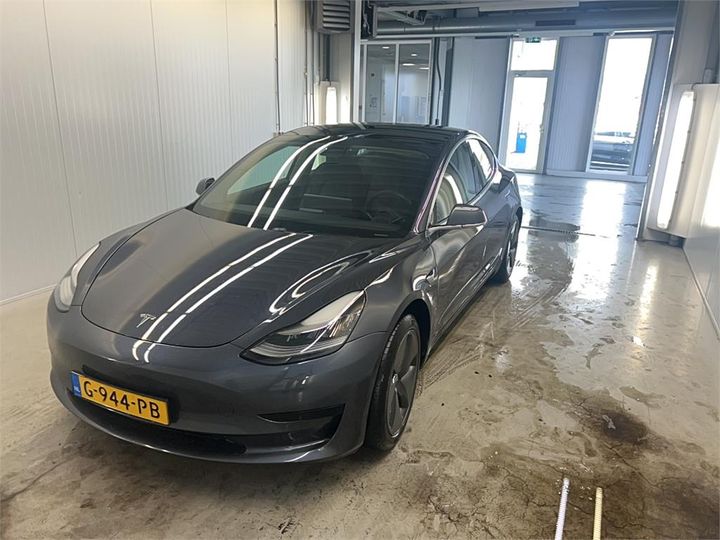 Tesla 3 (2019)
