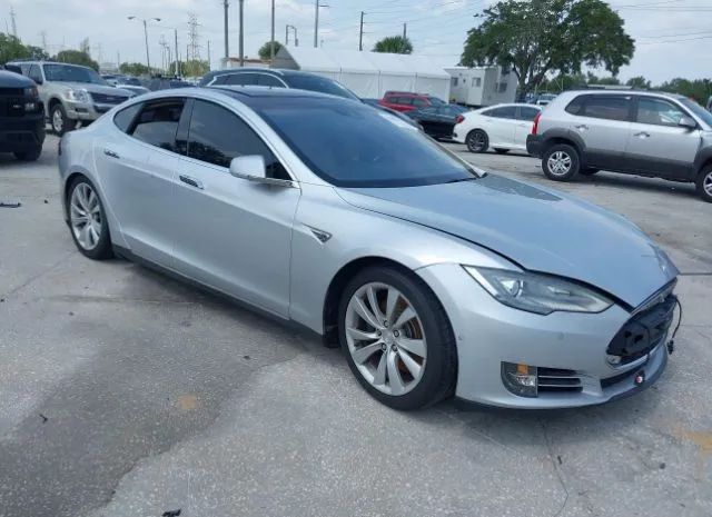 Tesla Model s (2014)
