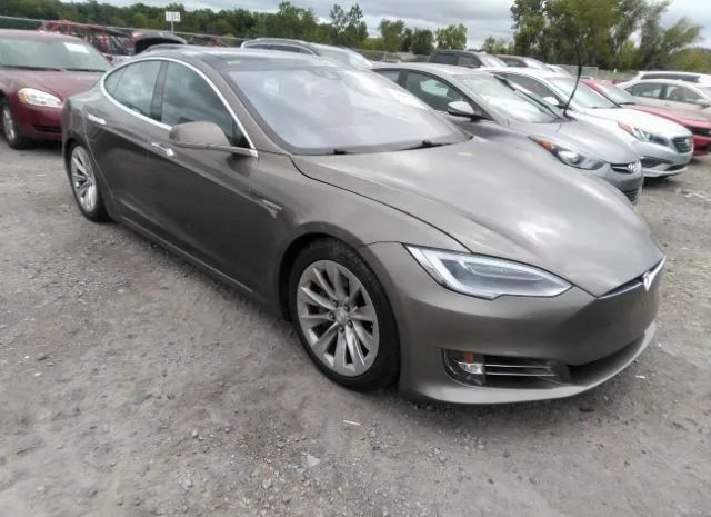 Tesla Model s (2016)