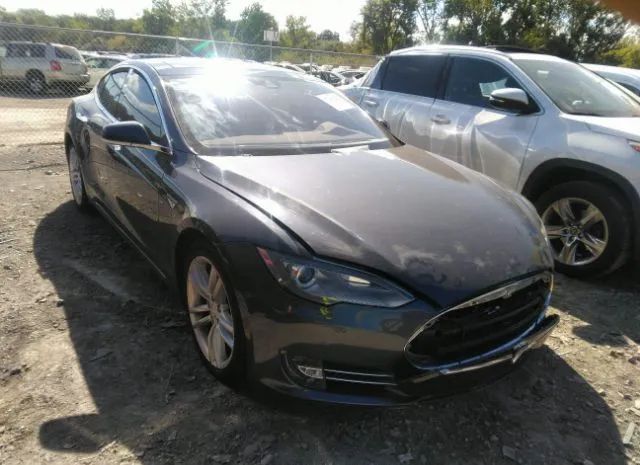 Tesla Model s (2016)
