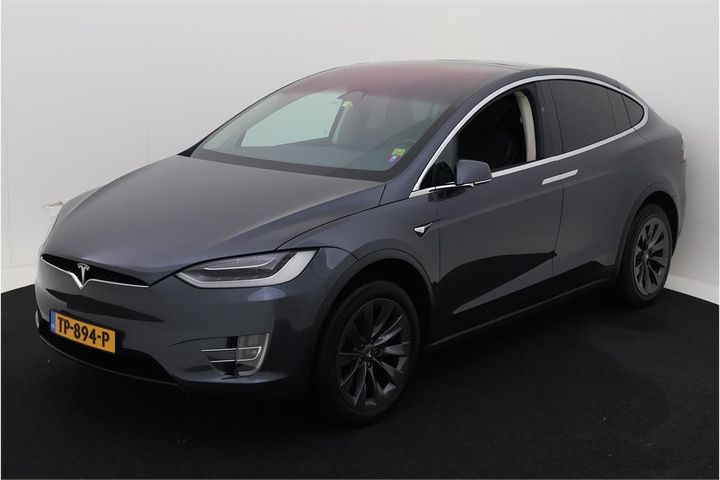 Tesla Model (2018)