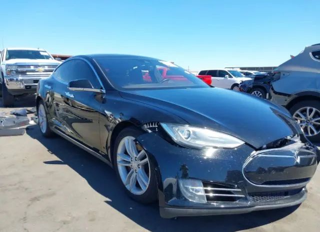 Tesla Model s (2015)