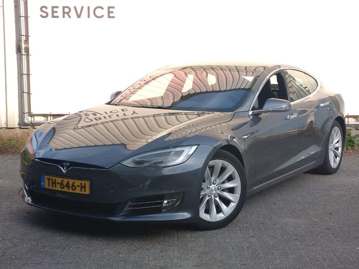 Tesla Model (2018)
