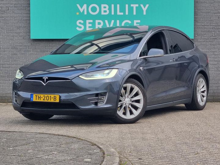 Tesla Model (2018)