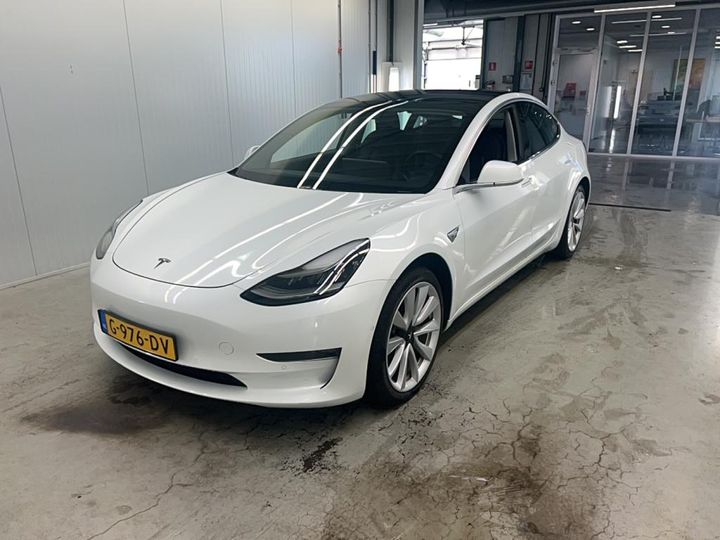 Tesla 3 (2019)