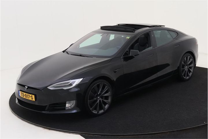 Tesla Model (2018)