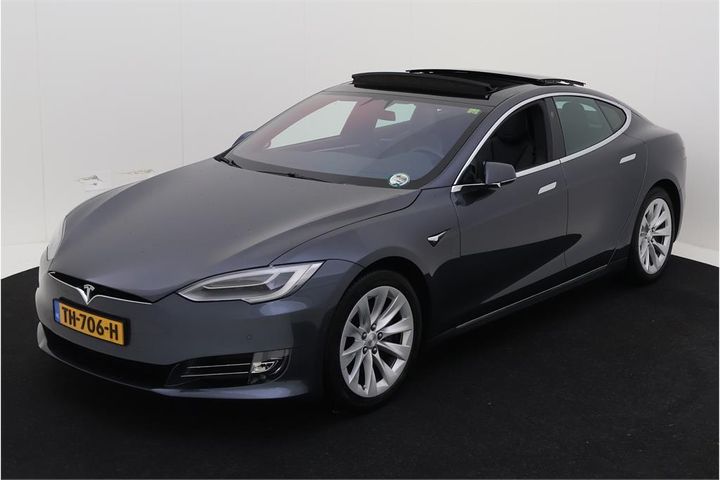 Tesla Model (2018)
