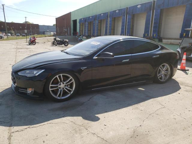 Tesla Model s (2014)