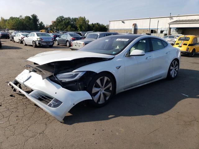 Tesla Model s (2020)