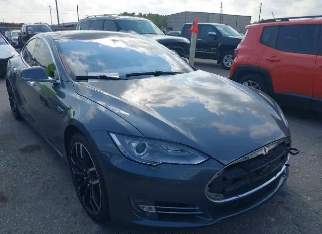 Tesla Model s (2014)