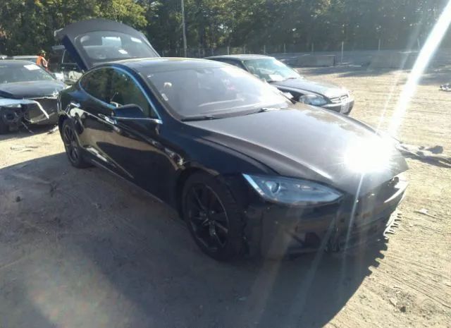 Tesla Model s (2015)