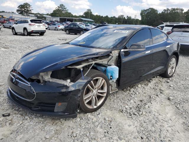 Tesla Model s (2015)