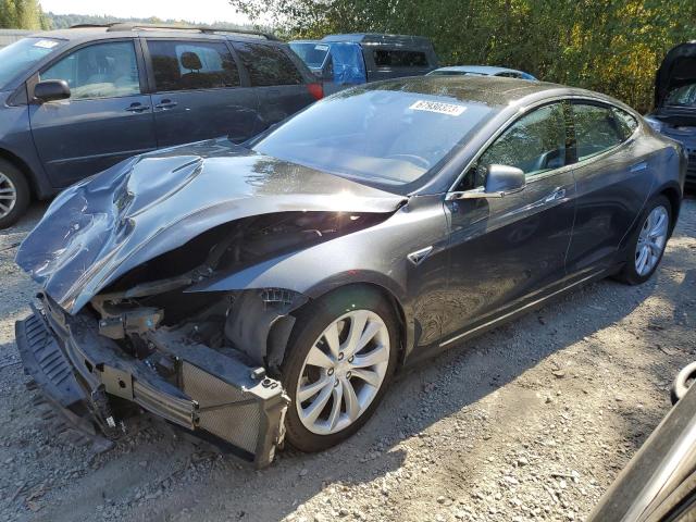 Tesla Model s (2015)