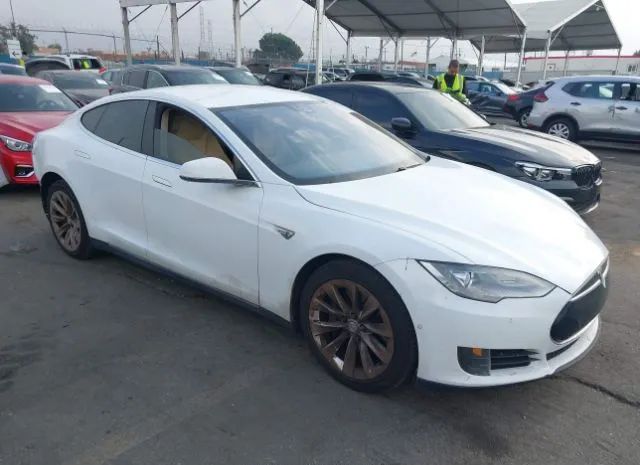 Tesla Model s (2016)