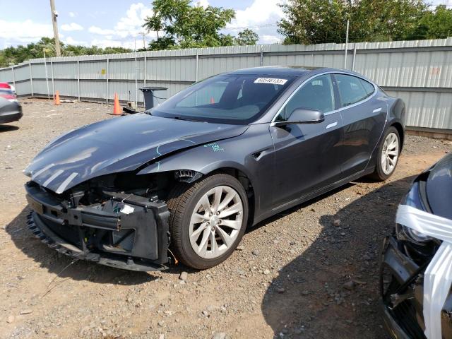 Tesla Model s (2017)