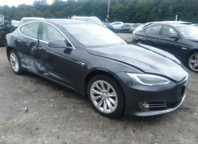 Tesla Model s (2018)