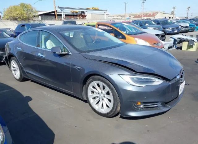 Tesla Model s (2018)