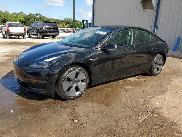 Tesla Model 3 (2021)