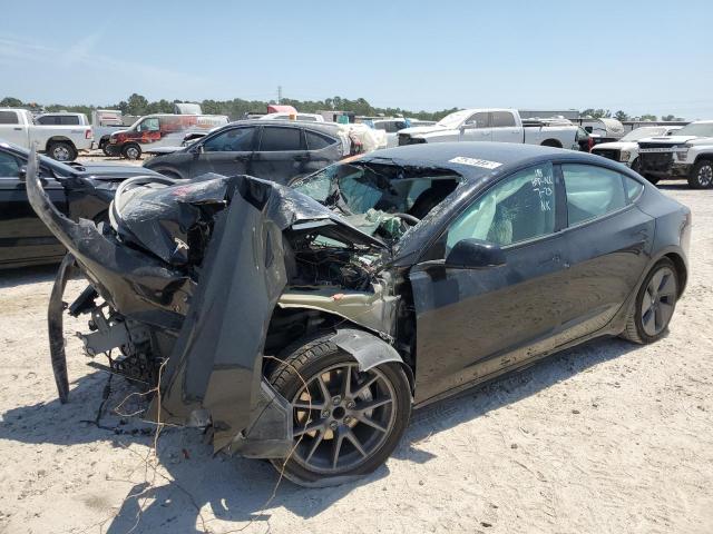 Tesla Model 3 (2022)