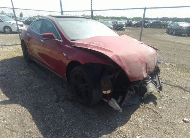 Tesla Model s (2015)