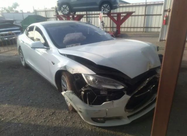 Tesla Model s (2016)