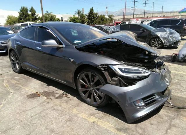 Tesla Model s (2019)