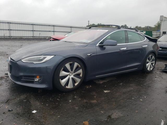 Tesla Model s (2020)
