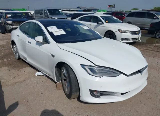 Tesla Model s (2016)