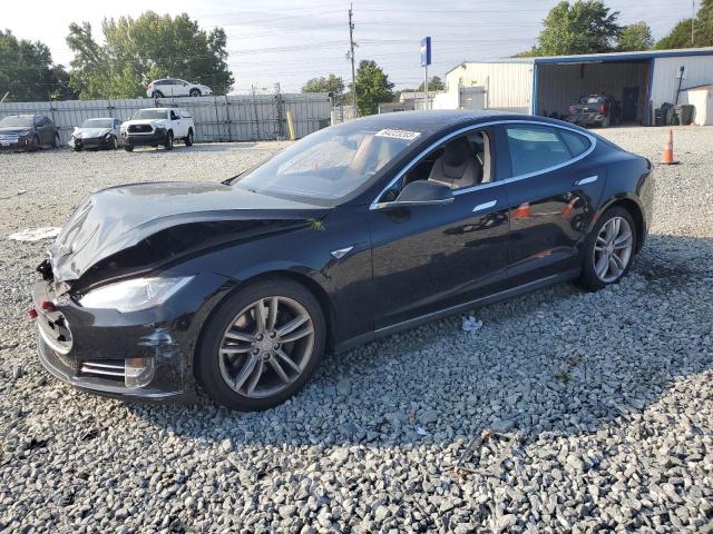 Tesla Model s (2013)