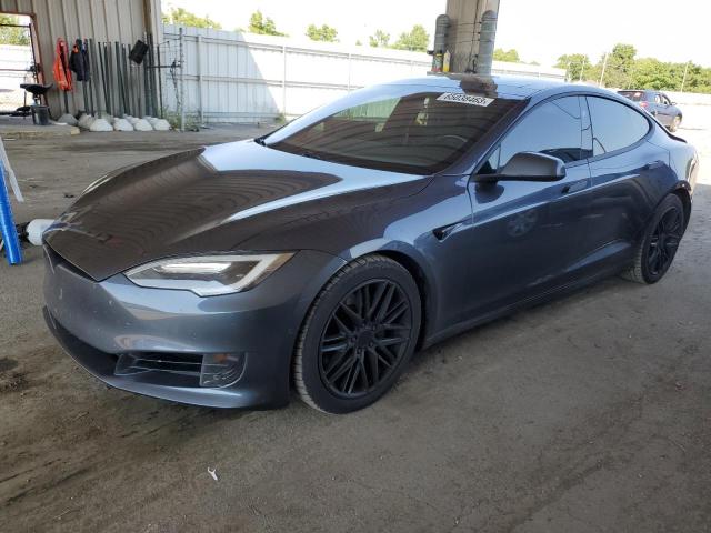 Tesla Model s (2017)