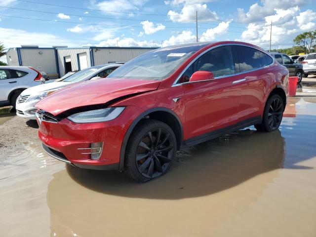 Tesla Model x (2020)