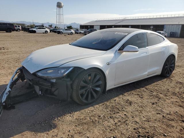Tesla Model s (2016)