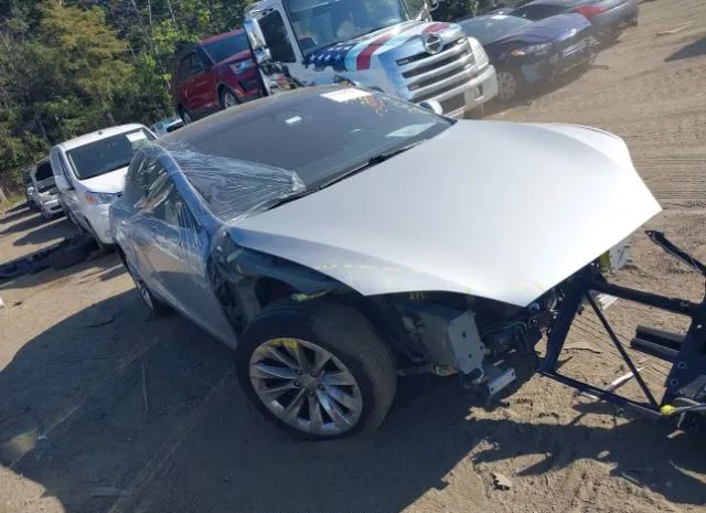 Tesla Model s (2018)