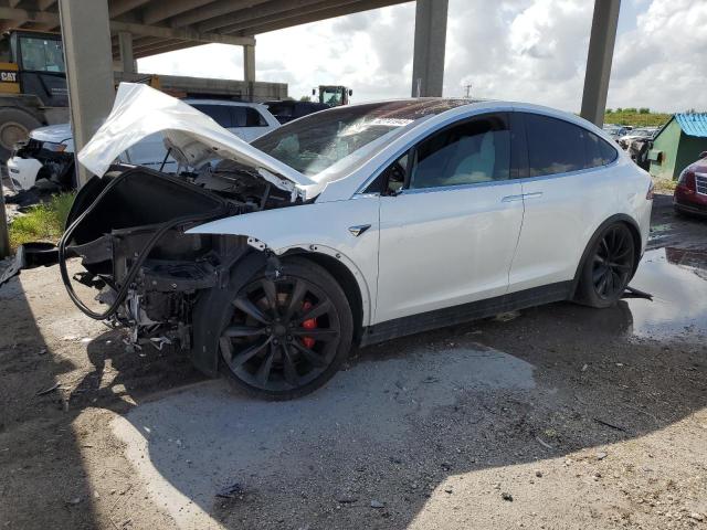 Tesla Model x (2020)