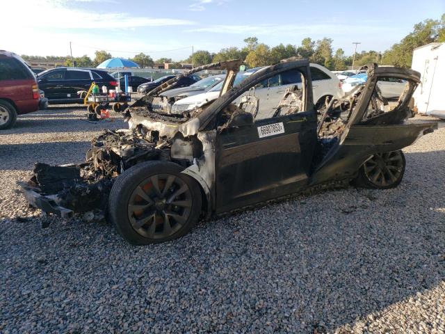Tesla Model x (2021)