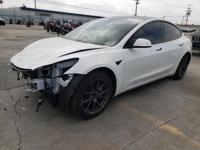 Tesla Model 3 (2022)