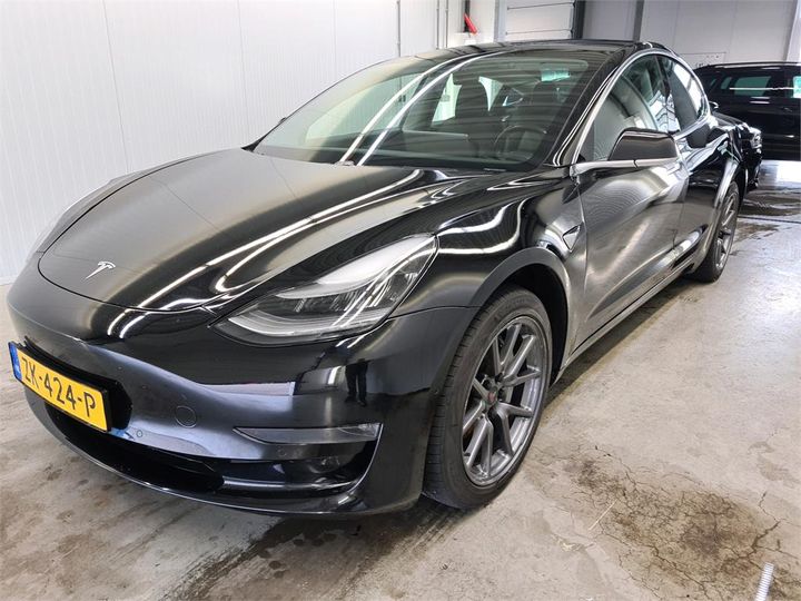 Tesla 3 (2019)