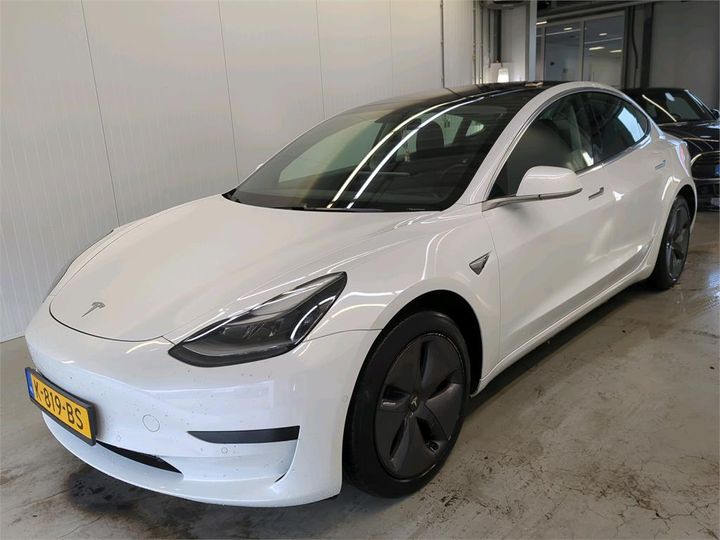 Tesla 3 (2020)