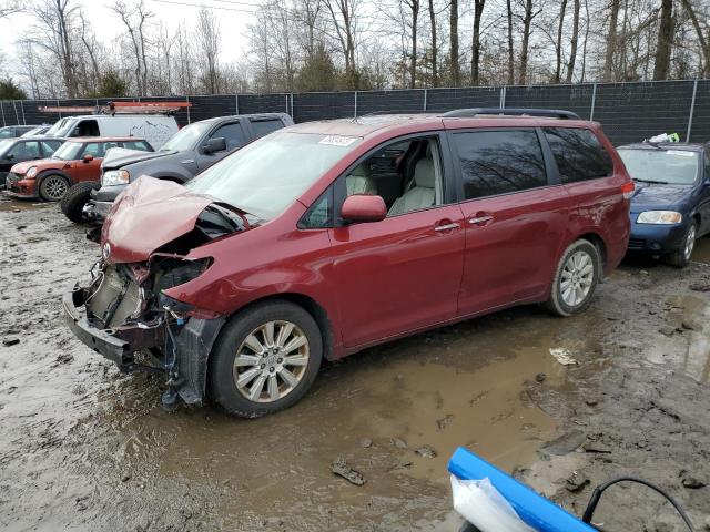Toyota Sienna xle (2012)
