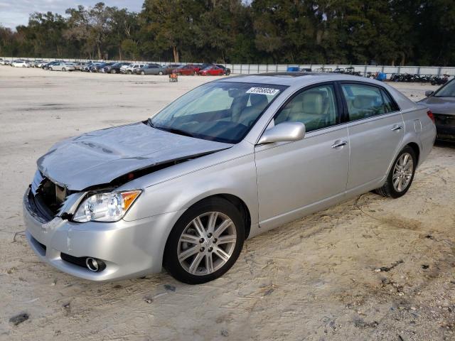 Toyota Avalon xl (2010)