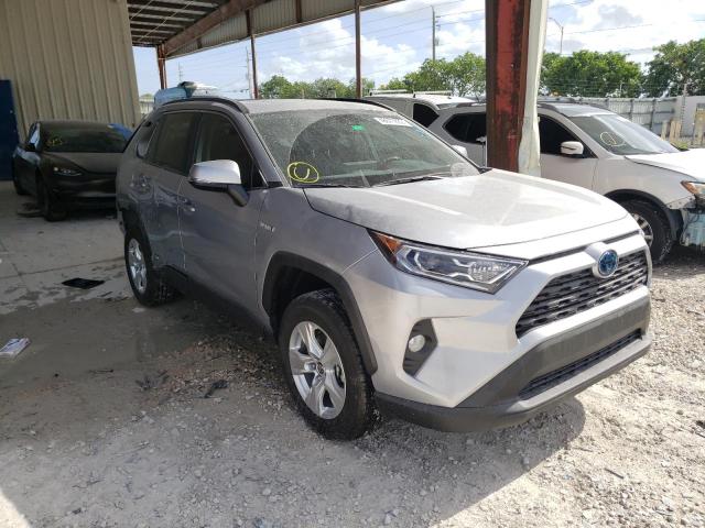 Toyota Rav4 xle (2021)