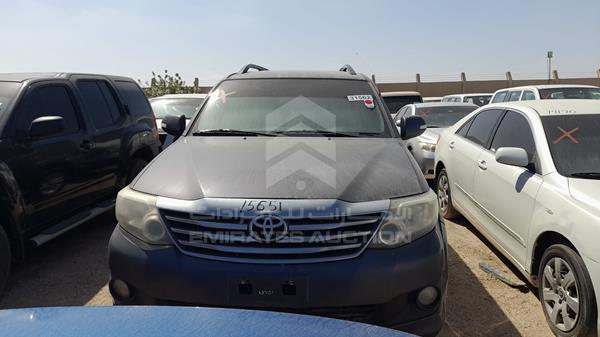 Toyota Fortuner (2013)