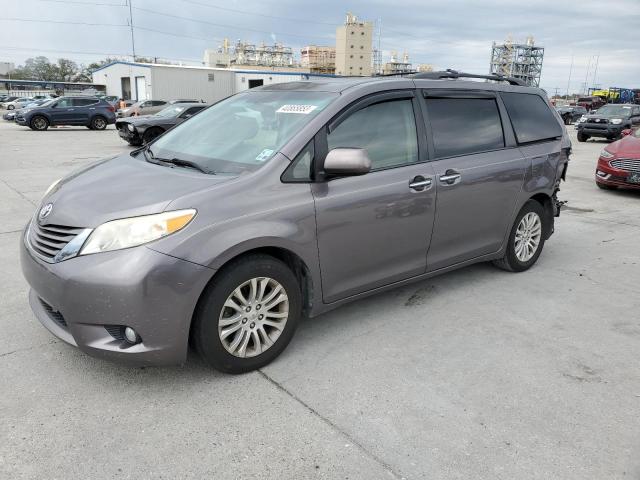 Toyota Sienna xle (2011)