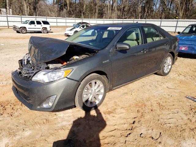 Toyota Camry hybr (2013)