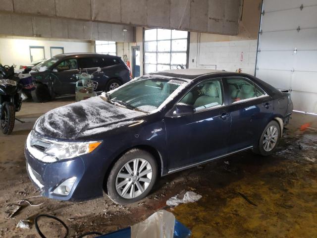 Toyota Camry hybr (2014)