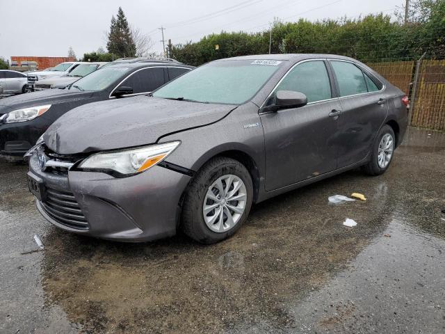 Toyota Camry hybr (2015)
