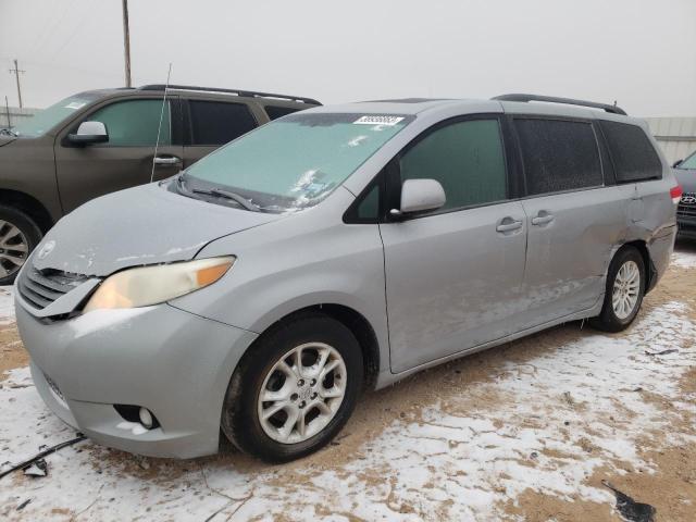 Toyota Sienna xle (2012)