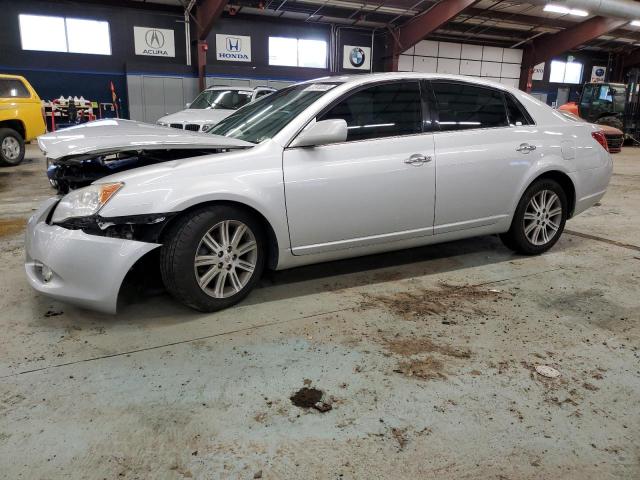 Toyota Avalon xl (2010)