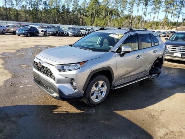 Toyota Rav4 xle (2021)